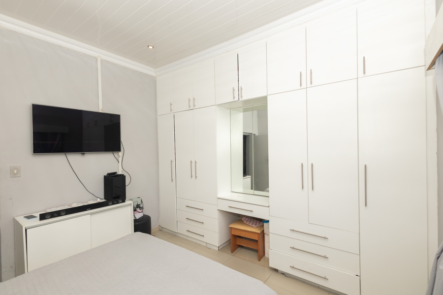 3 Bedroom Property for Sale in Ravensmead Western Cape